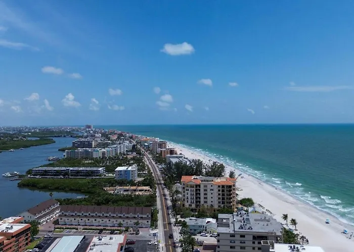 Sea Club #103 - Paradise Palms *